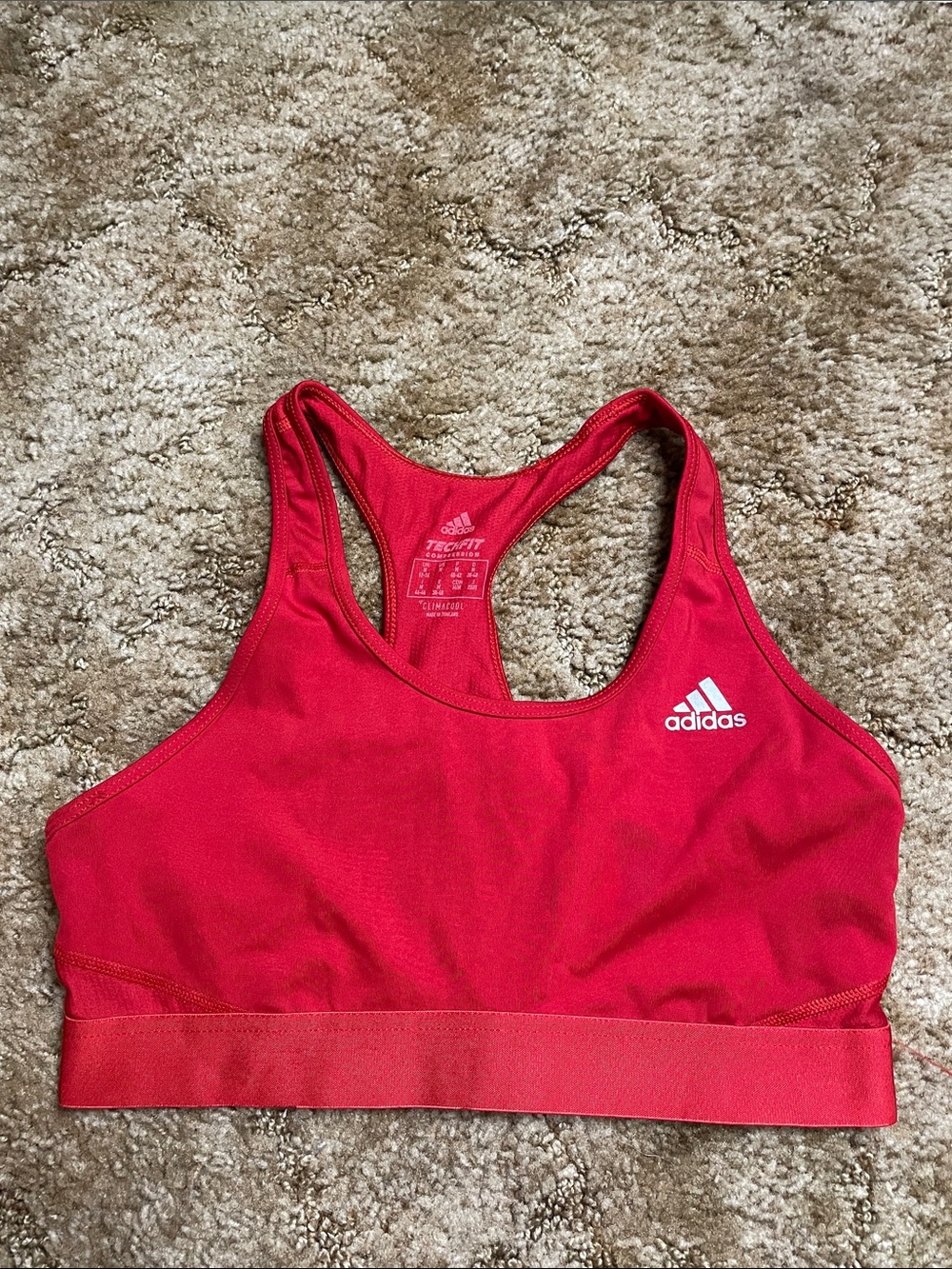 Adidas Techfit Red‎ Sports Bra Size Medium